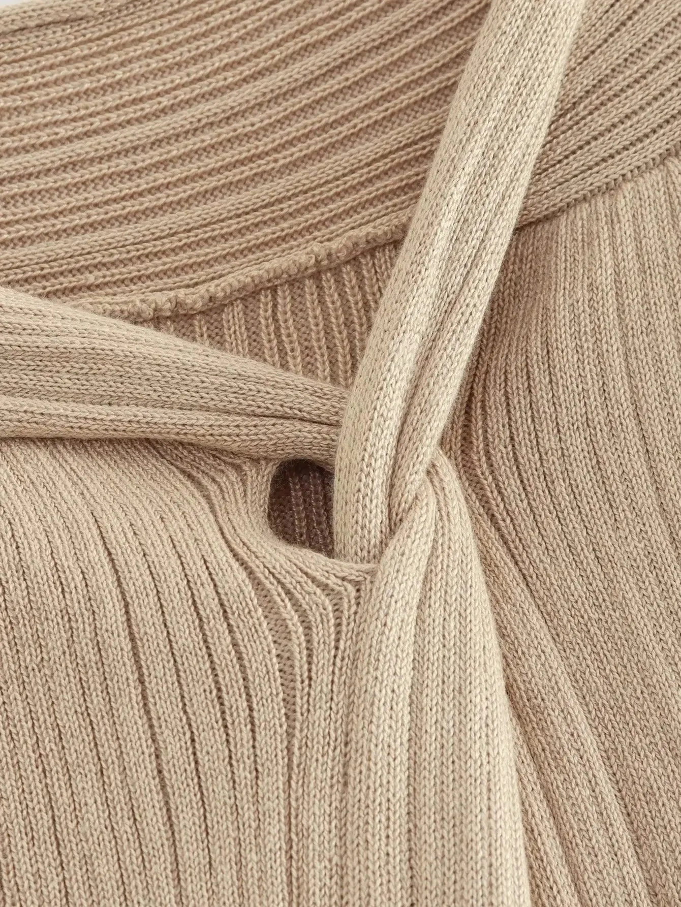 Knotted Knit Skirt and top - 2-Piece Set
