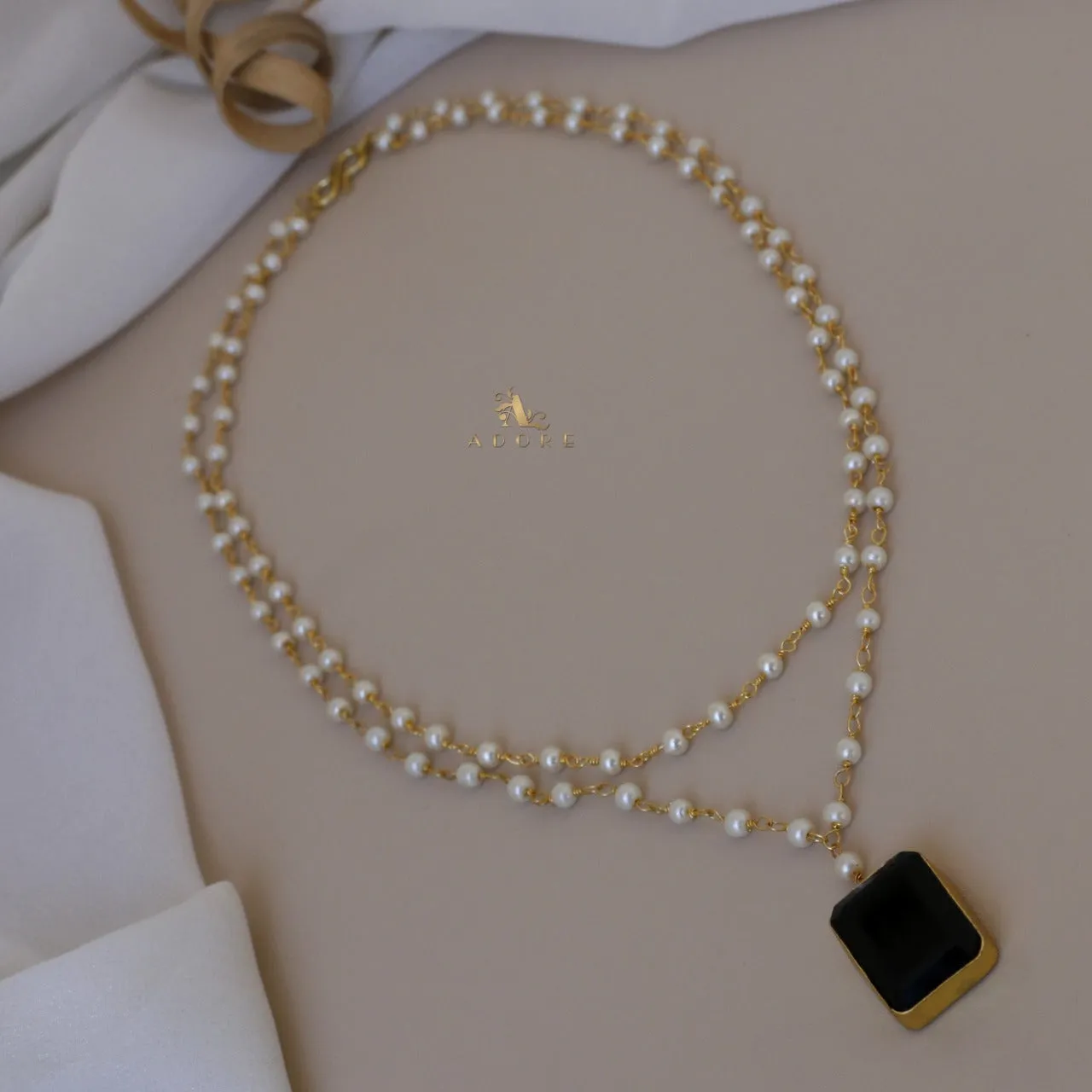 Nasmiya 2 Layer Neckpiece