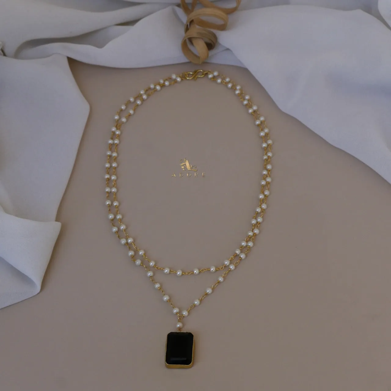 Nasmiya 2 Layer Neckpiece