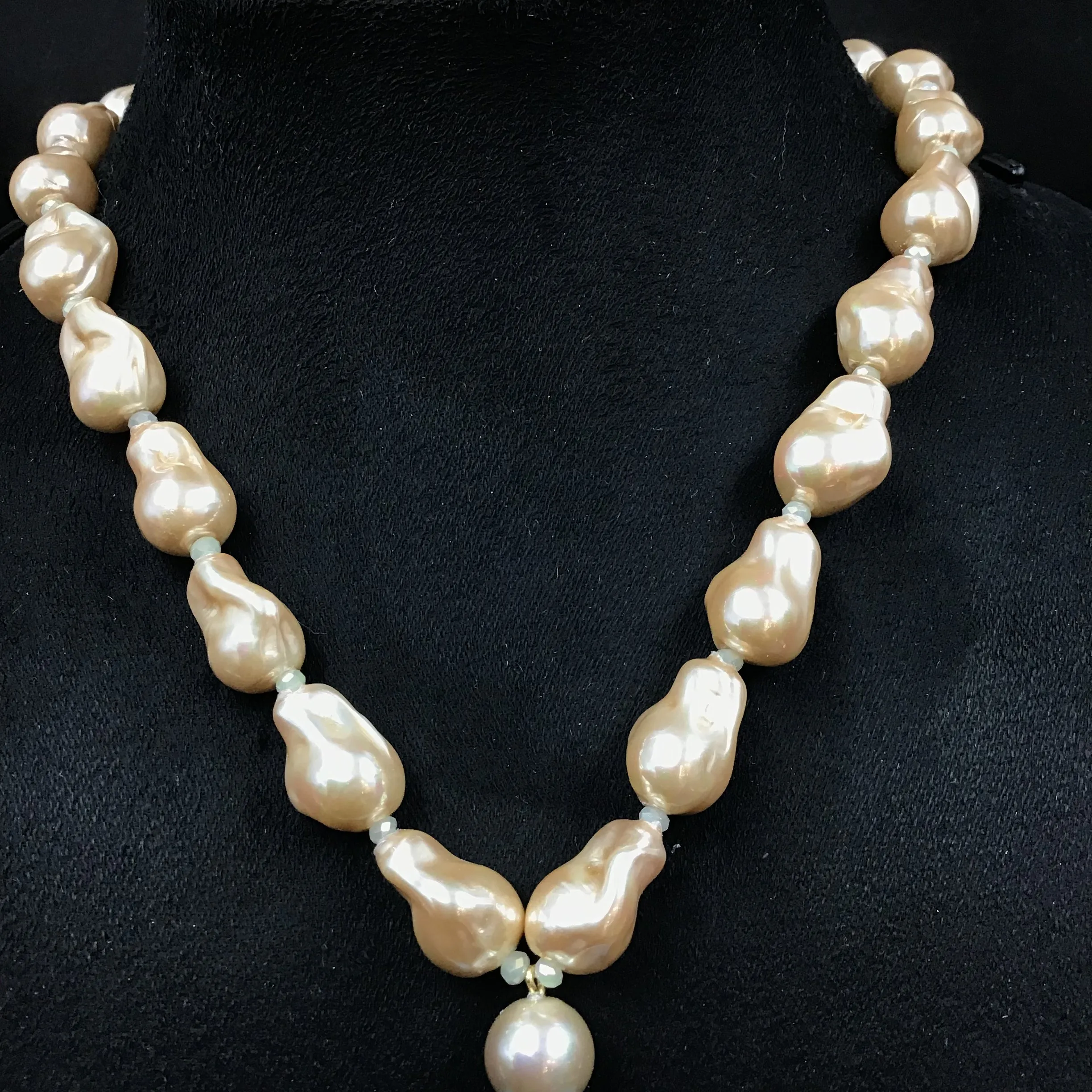 Stylish Pendant Set 3474-68