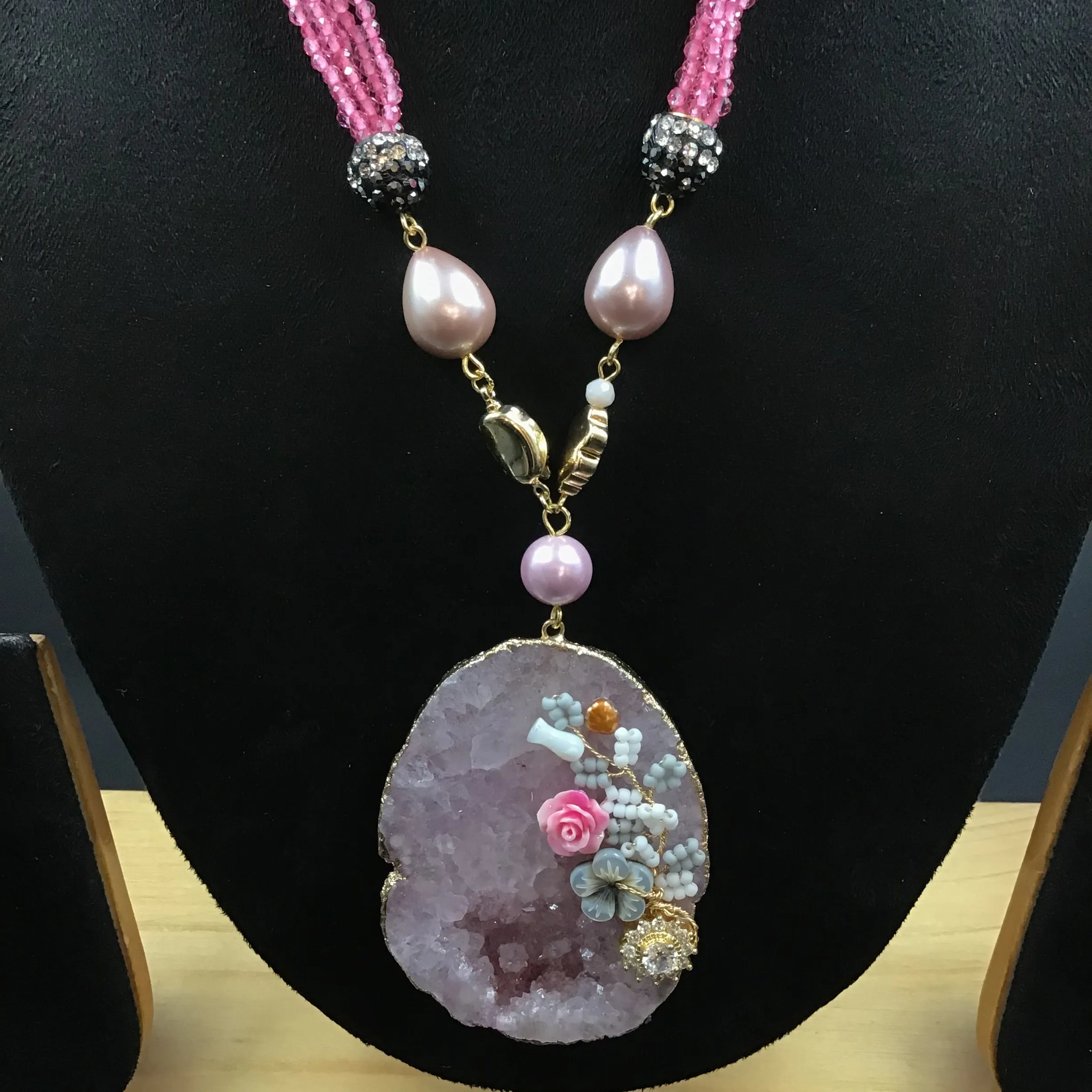 Stylish Pendant Set 3475-68